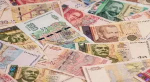 Парите за командировъчни: Ще бъдат ли увеличени 15 години по-късно? 