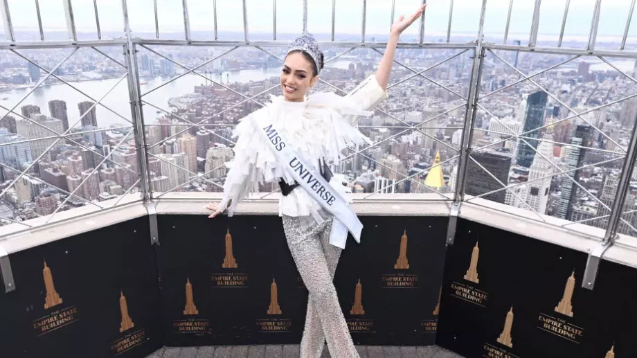 Р‘Бони Габриел: Мис Вселена 2023, която не се е къпала месец, за да спечели 