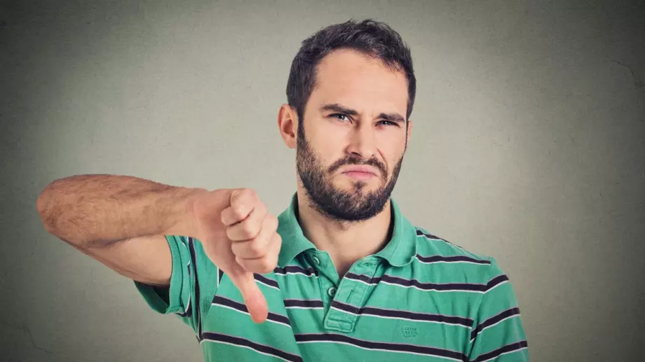 Виц за 3 март 2023: Българи се оплакват на Бог