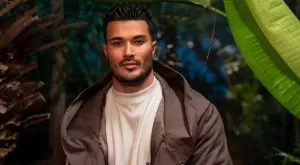 Ето как е изглеждал поп-фолк певецът Галин преди корекциите (ВИДЕО)