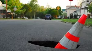 Няколко съвета за ефективно шофиране по лоши пътища 