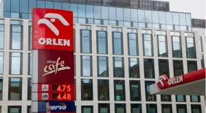 Полша иска компенсации от Русия за спрените доставки по петролопровода "Дружба"