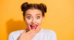 Виц за 26 март 2023: Жена, проиграх те на покер