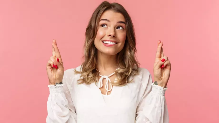 Грабнете случайно число от 1 до 9. Вселената те дарява с това КЪСМЕТЧЕ: