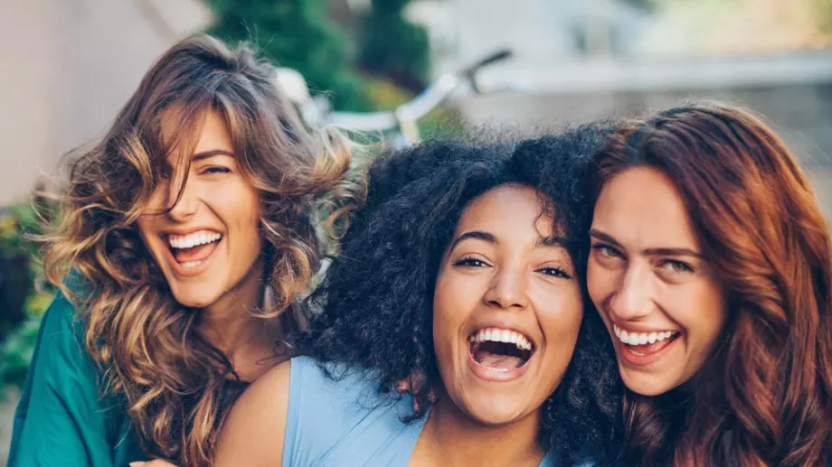 Виц за добро утро: Младеж и възрастен си говорят