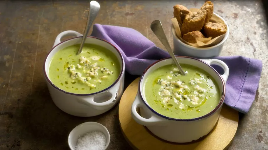 Гориво за имунната система: Супа с броколи за железни деца