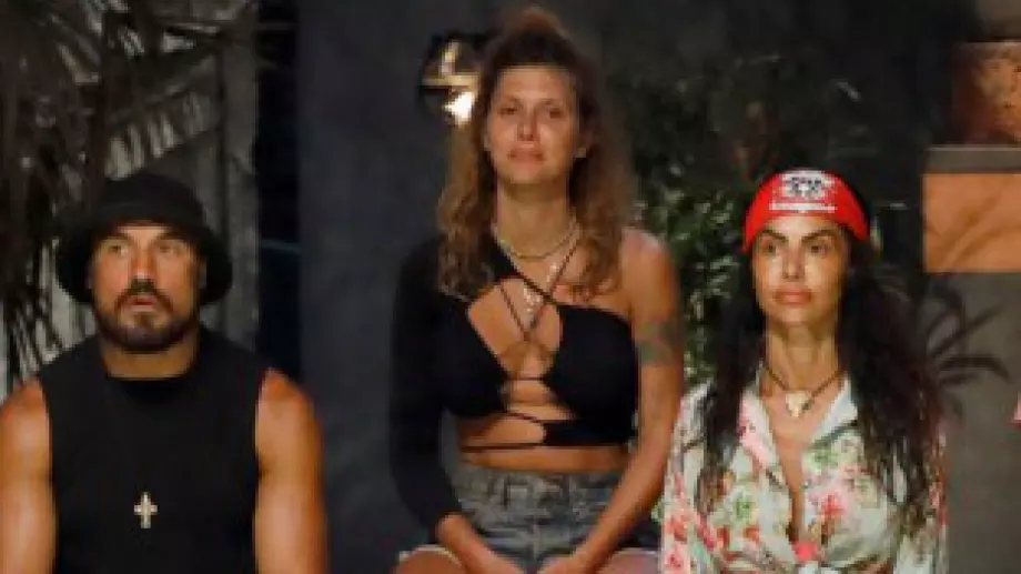 Божана остана без коса заради 