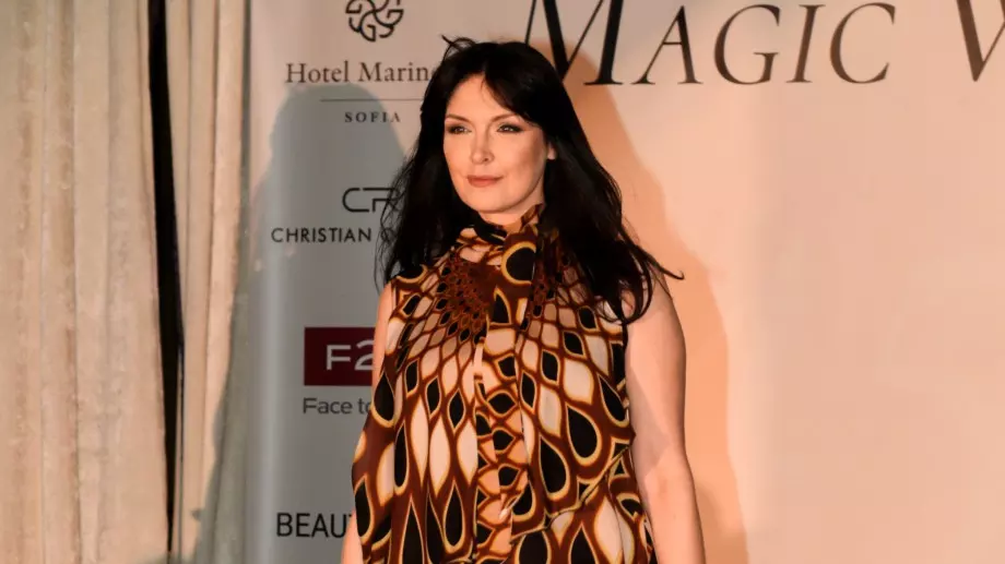 Жени Калканджиева за колекцията си за дами 45+: Жената е красива на всяка възраст