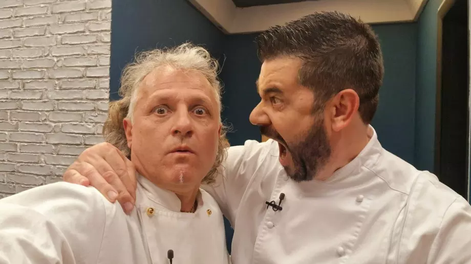 Шеф Ангелов с реплика за шеф Манчев