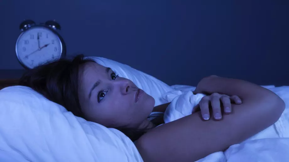 Разгадаха защо се будим през нощта 