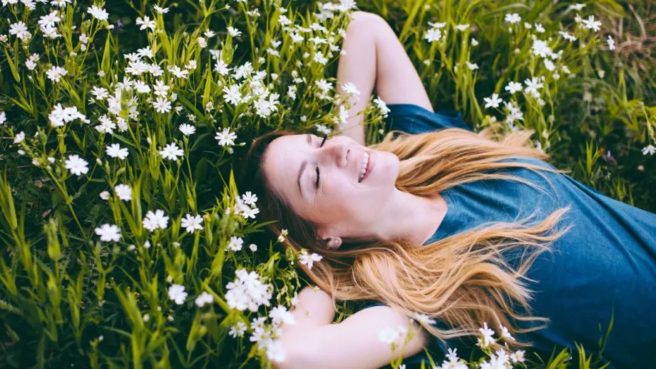 Стихотворение за 12 април 2023 