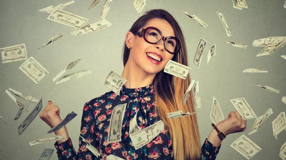 Късметче за всяка зодия за 19 юни 2023