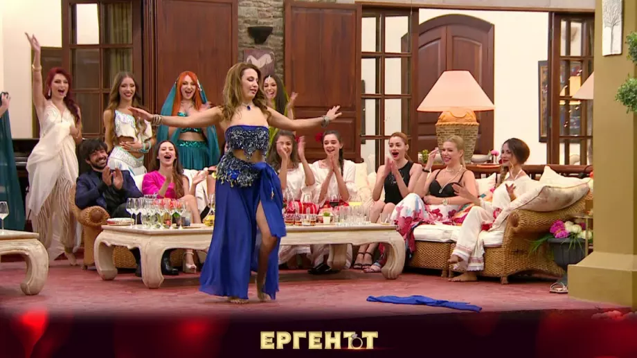 Плащат ли хонорар на момичетата в 