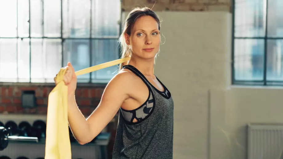 Упражнения, с които да оправите стойката на тялото си (ВИДЕО)