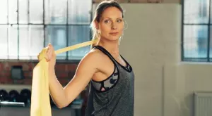 10-минутна гимнастика, с която да изправите гърба си (ВИДЕО)