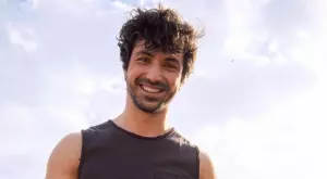 Горещо: Ето как ергенът Евгени поддържа секси тяло (ВИДЕО)