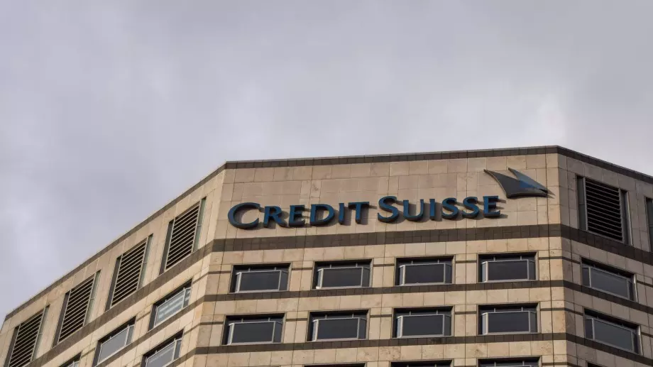 Десетки хиляди работни места са застрашени след поглъщането на Credit Suisse от UBS