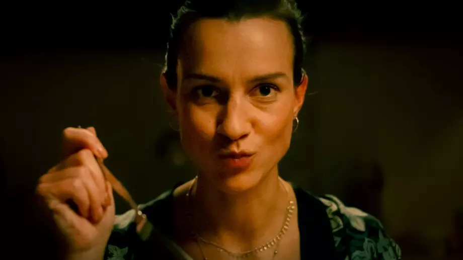 Тайни партита, параноя и секс в новия български филм "БЛОК" (ВИДЕО)