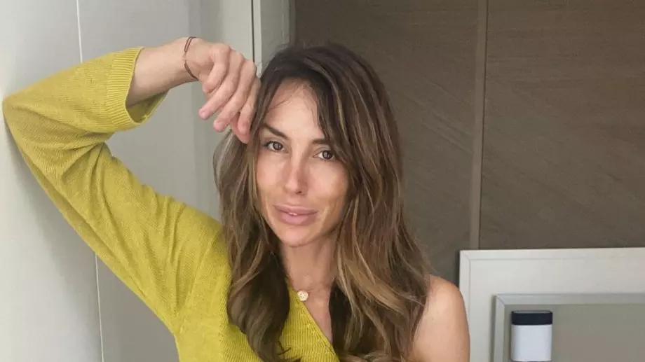 Зара от  Big brother показа бебето (СНИМКА)