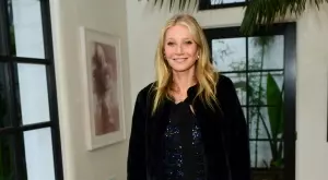 Гуинет Полтроу се явява в съда