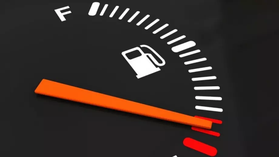 Защо климатикът на колата увеличава разхода на гориво и с колко?