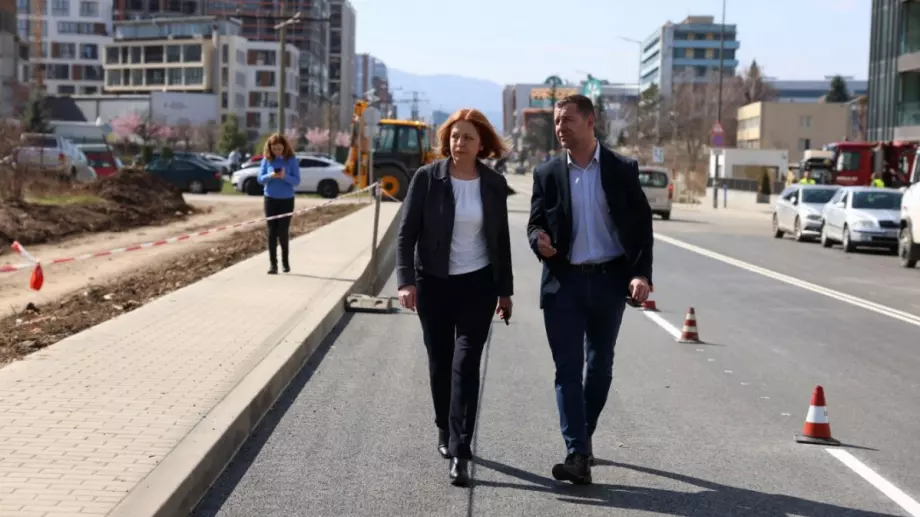 Ед Шийрън няма да дойде, Фандъкова обяви 5-годишен ремонт на Националния стадион