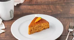 Морковен кекс без брашно, яйца и млечни