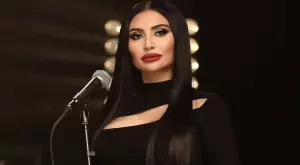 Софи Маринова се похвали с радостна новина, раздава пачки с пари (ВИДЕО)