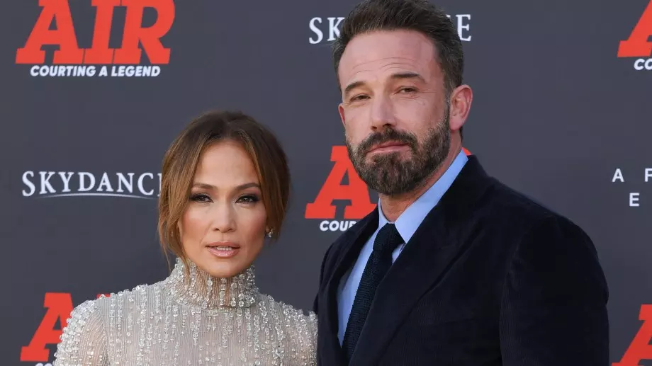 Джей Ло пусна невиждани СНИМКИ от сватбата си с Бен Афлек