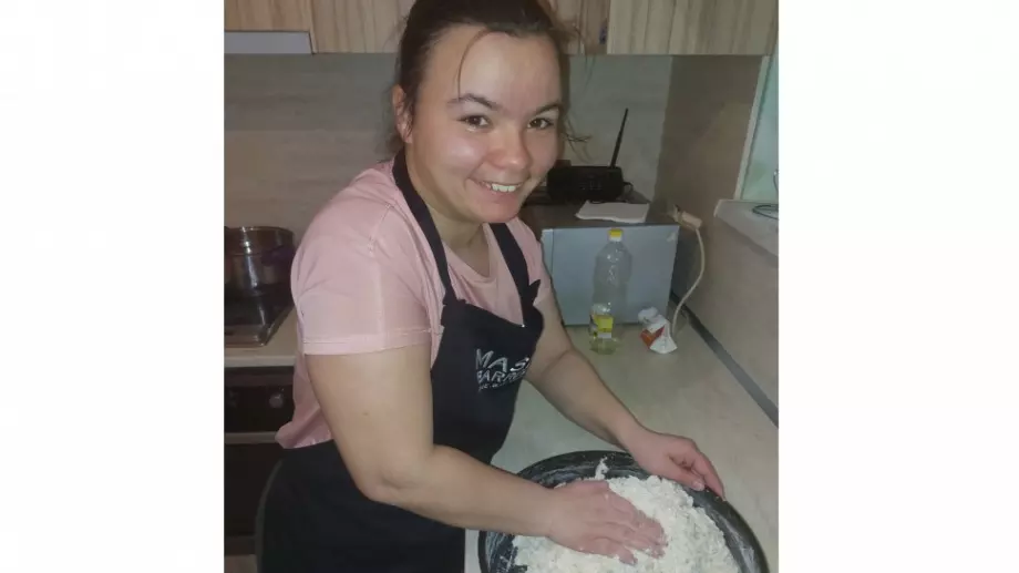 Кампанията "Готви с мен" събира пари в подкрепа на млади хора с увреждания 