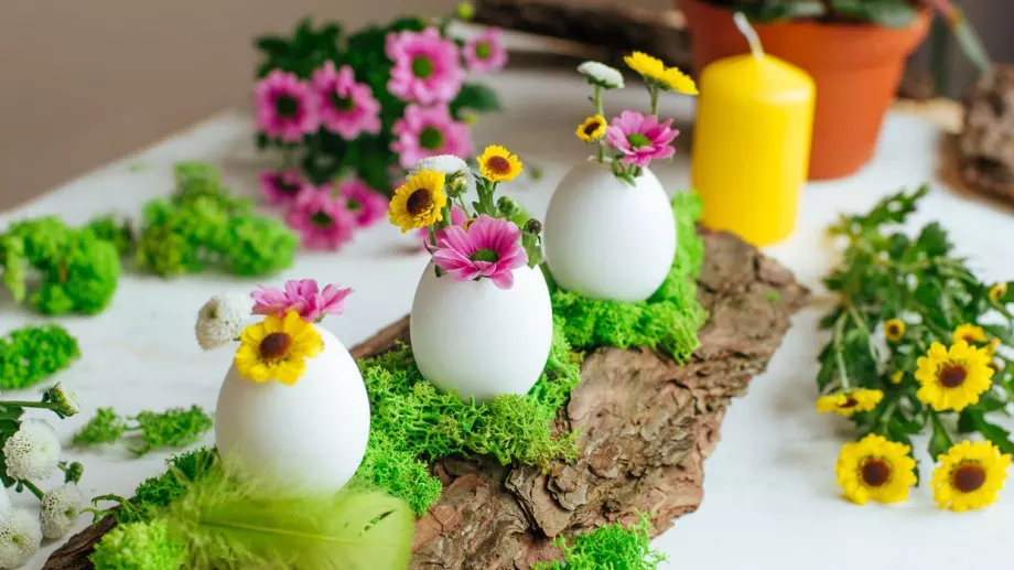 Супер лесни и ефектни идеи за великденска украса (ВИДЕО)