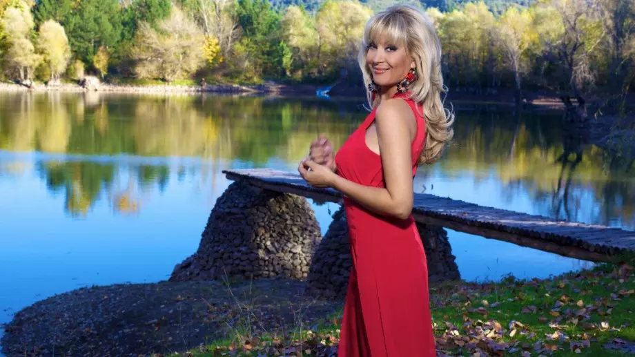 Тони Дачева избухна: Господа политици, майчиният гняв е страшен