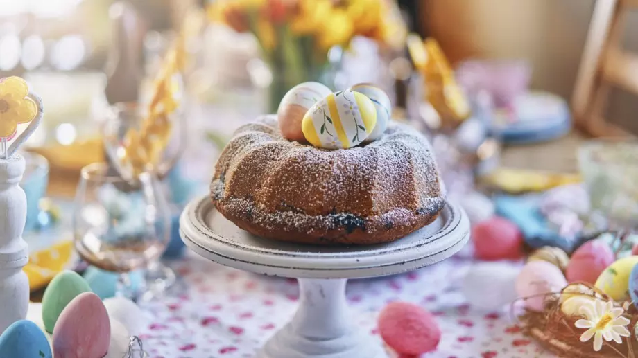 Лесен козуначен кекс