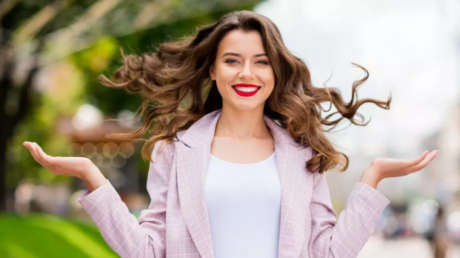 Виц за 10 май 2023: Географията на една жена