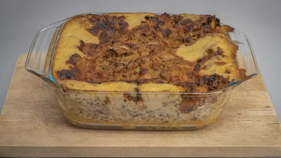 Почистете йенската тенджера с тази подравка и тя ща заблести като нова