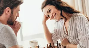 7 знака, че сте с емоционално интелигентен мъж