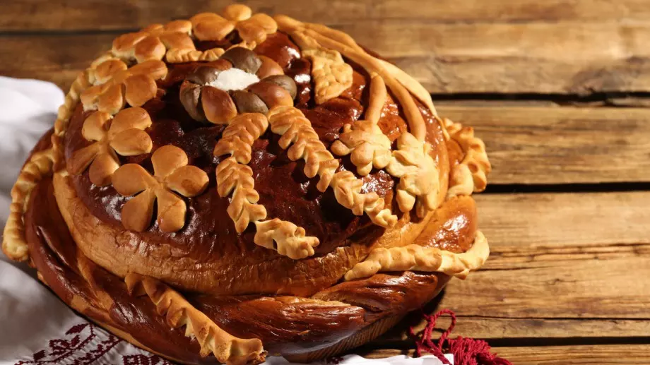 Вкусна празнична питка за Цветница