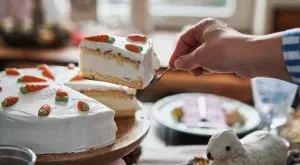 Великденска морковена торта - любов от първа хапка