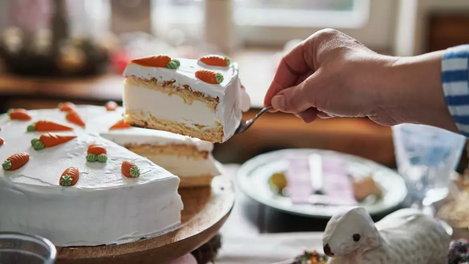 Великденска морковена торта - любов от първа хапка