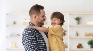 Виц за 8 април 2023: Тате, познай как се казва госпожата ми