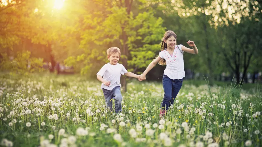 Стихотворение за 9 април 2023