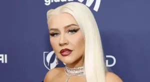 Кристина Агилера украси ноктите си с мини вагини (СНИМКИ + ВИДЕО)