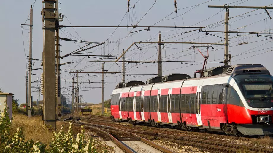 Десетки милиони за преход от автомобилен към жп транспорт тръгват към България