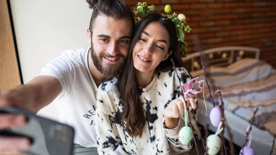 Любовен уикенд хороскоп за 15-16 април 2023