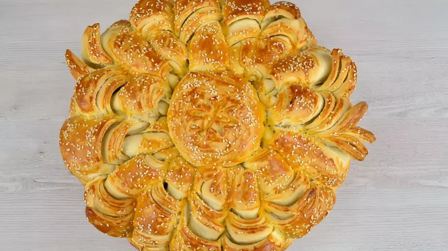 Лесна домашна погача за специални поводи