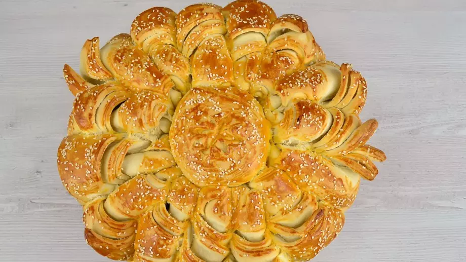 Много вкусна гергьовска погача