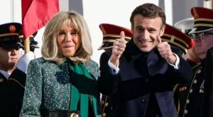 Първата дама на Франция Брижит Макрон навършва 70