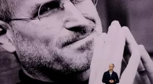 Кои трикове на Стив Джобс използва при управлението неговият наследник Тим Кук?