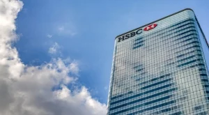 Най-голямата банка в Европа започна обратно изкупуване на акции за 3 млрд. долара