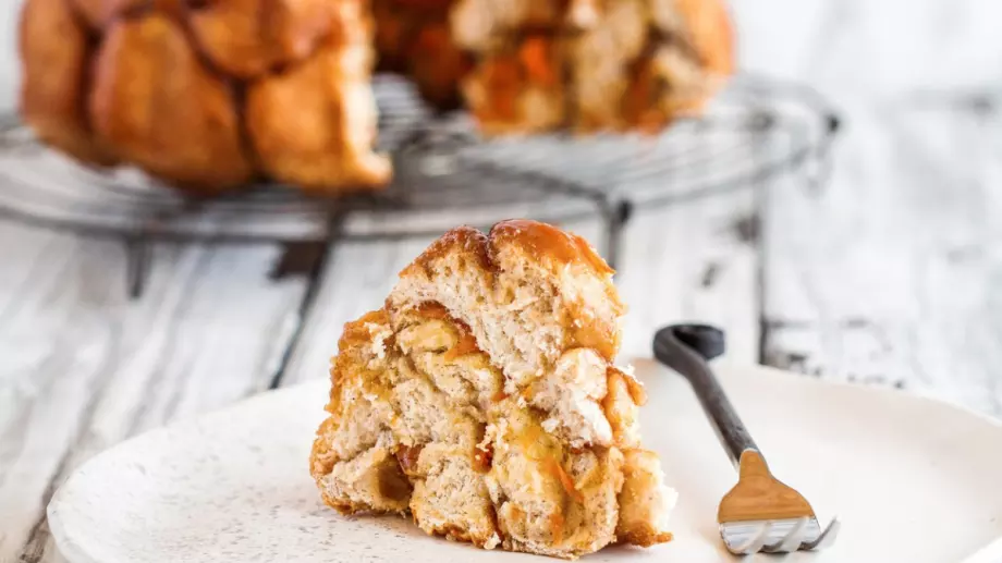 Козунак, направен с бира